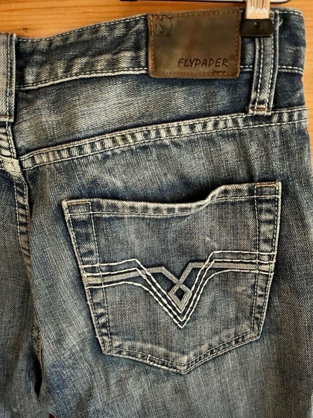 VTG FLYPAPER Men Jeans size 30X32 Boot Cut Decorative Pockets Distressed
